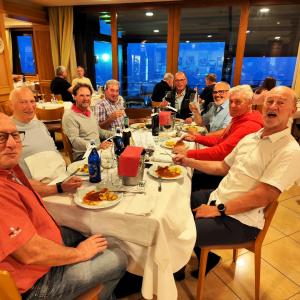 Beim Abendessen